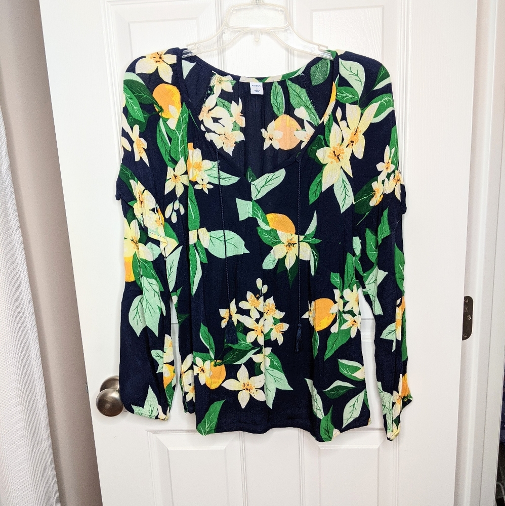 ⭐ BOGO SALE ⭐ Old Navy orange blossom peasant top